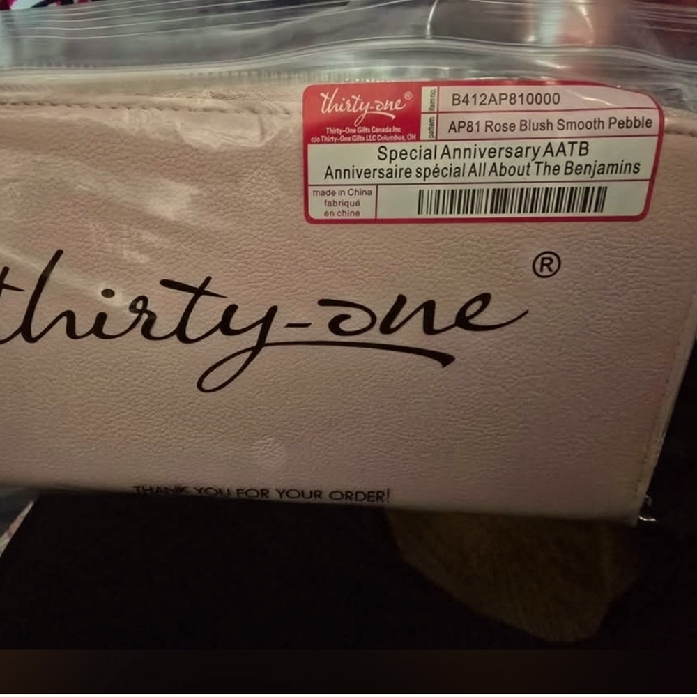 Thirty-One Rose Blush Smooth Pebble Party Bag